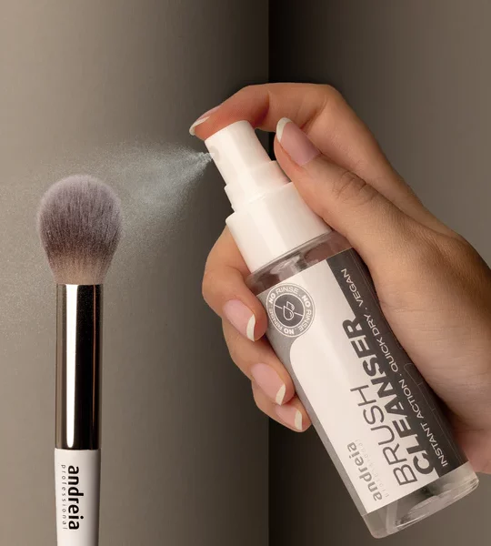 BrushCleanser 2 540x